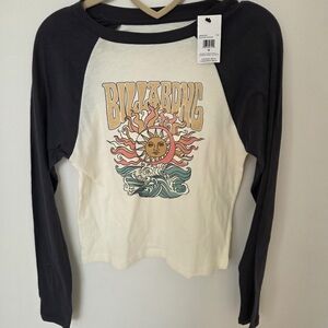 *NWT* Billabong Long Sleeve Tee - Black and Cream with Sun and Wave Graphic